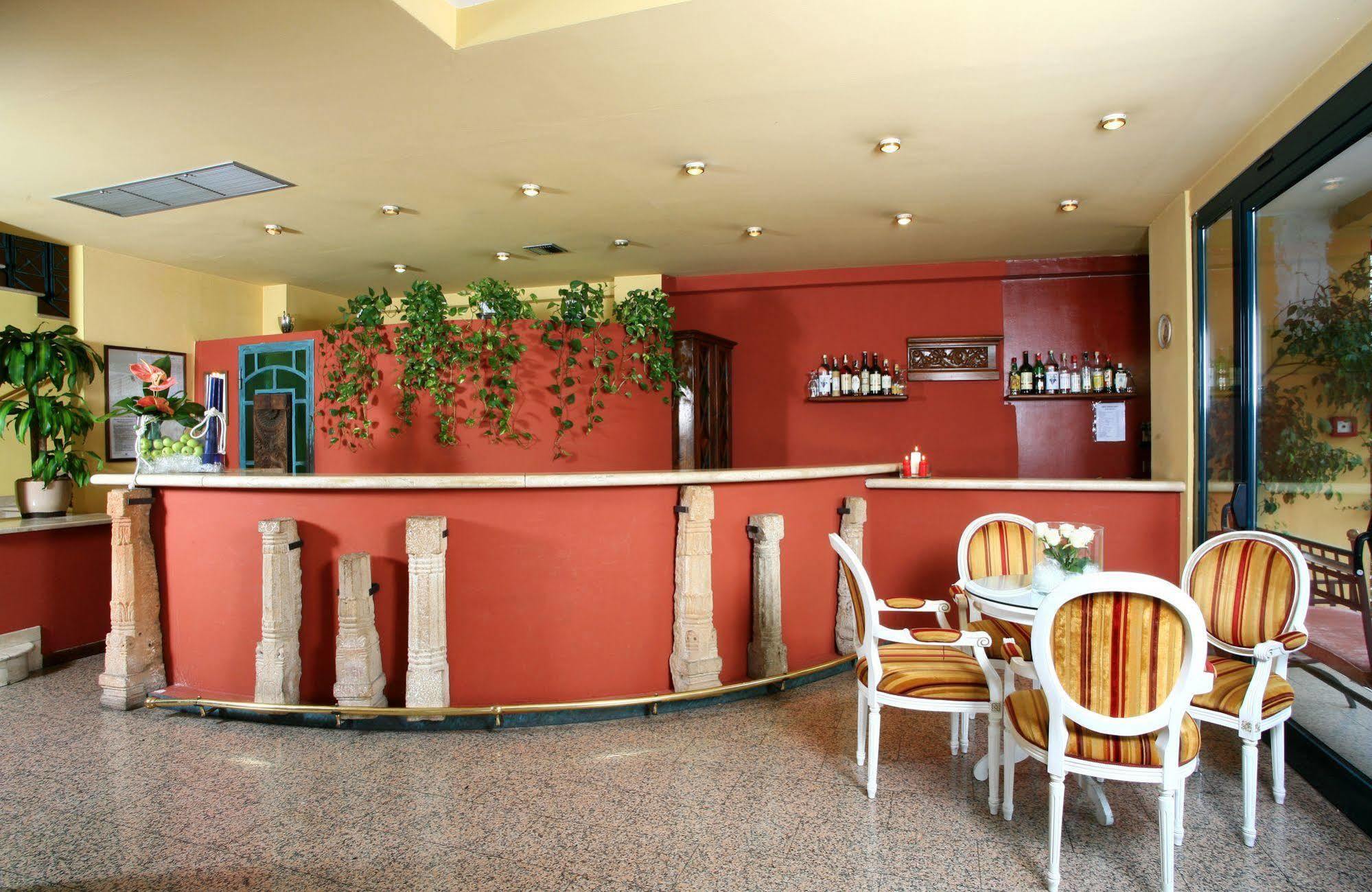 Hotel Nuovo Savi مونتيكاتيني تيرمي المظهر الخارجي الصورة
